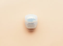 Até a última gota: a base das bases, Total Radiance, da Shiseido