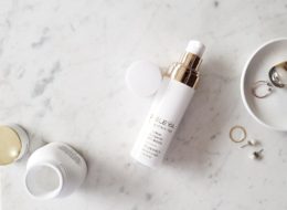 O novo sérum antissinais Sisley + a massagem facial que aprendi com a marca