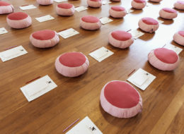 A sala de meditação, onde a gente começou o dia! (Foto: Mari Pekin)