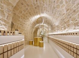 En Beauty Salon, em Paris (Divulgação)